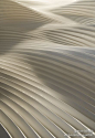 #视觉艺术#沙漠肌理化 想想就觉得震撼。。。多宏大的入手点。。。