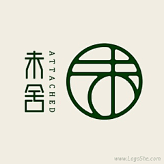 掌心生蔷薇采集到logo字体设计