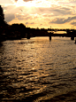 巴黎，塞纳河的夕阳。