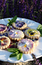 Make these tea cookies with pansies!  And 45 other Spring Party