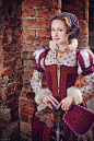 16th_century_renaissance_dress_by_adelhaid-d7opfx4