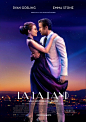 今年奥斯卡，《La La Land》（爱乐之城）成了最大赢家，14项提名，6个奖项！AD518特地搜集了这部电影在世界各地上演的海报供大家欣赏。 O网页链接 ​​​​