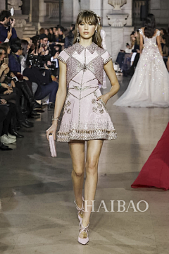 东篱下采集到Georges Hobeika