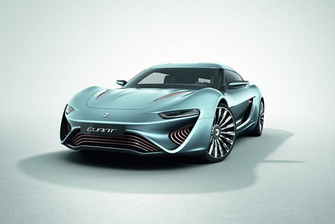 QUANT e-Sportlimousi...