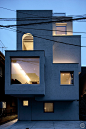 脑洞大开：日本建筑师挑战一面采光的住宅设计——堆叠让建筑耳目一新第14张图片