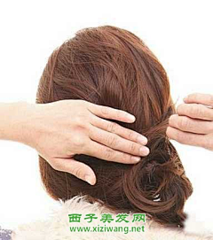 Qingshiming采集到儿童发型