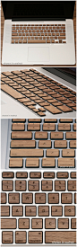 木头控的福利，这款键盘皮肤采用黑胡桃木做成，专为Macbook Pro设计，装上它，你的Pro不会掉价。Laserwood出品。