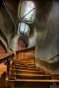 Casa Batllo  西班牙建筑师高迪设计，公寓位于西班牙巴塞罗那市，共有6层。