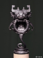 受上海博物馆的青铜器影响而制作的。
上海博物馆很精彩。 ​​​​