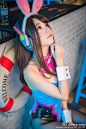 #D.VA##cos# 
草稿箱里面翻出来的！（堆了好多编辑一半丢里面挂自己懒）
其实喜欢d妹战斗服的，但是骨架小，屁股平耳控的我就变成这个版本了
摄影师：@AKi秋庭晓 （谢dalao带灰！）
后勤：@蓬莱山雅祈 （万分感谢雅祈帮忙）