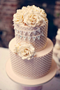 Outstanding Daily Wedding Cake Inspiration. To see more: http://www.modwedding.com/2014/07/07/daily-wedding-cake-inspiration-3/ #wedding #weddings #wedding_cake Featured Wedding Cake: Amelie’s Kitchen