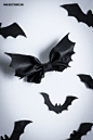 bat bow: 