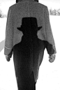 Shadow. S)... creepy but old school investigator like! Coool #人像#