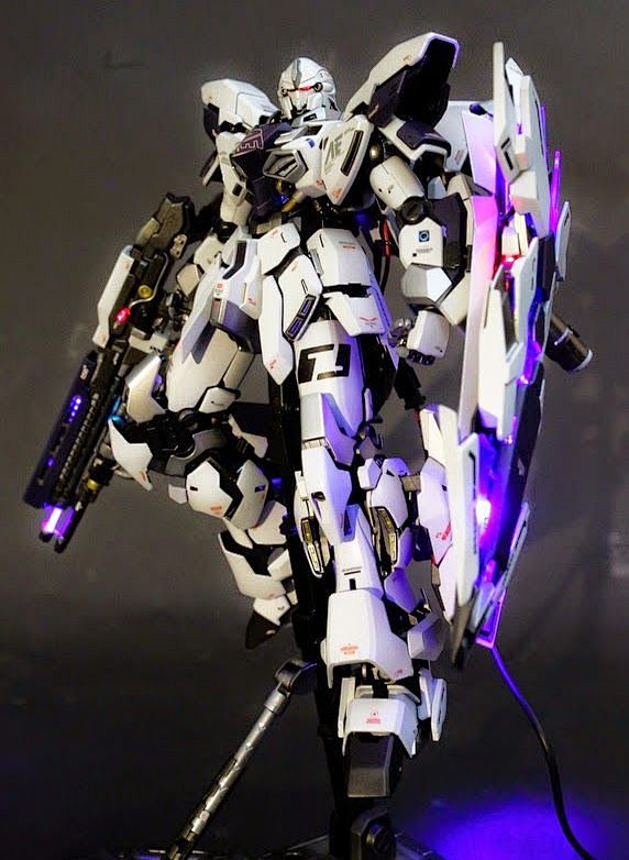 MG 1/100 MSN-06S Sin...