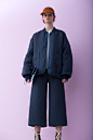 Christian Wijnants Pre-Fall 2016 Fashion Show : See the complete Christian Wijnants Pre-Fall 2016 collection.