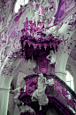 white and purple rococo/baroque
洛可可风格