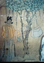 敦煌壁画17窟的唐侍女，看这唐朝提包，这形状这花纹，我们的祖先超前引领了几千年的时尚！