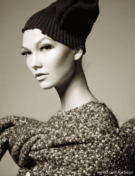 #Karlie Kloss in Oct...