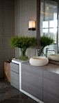 Cntemporary bathroom. Grand Hyatt Shenyang, interior design by HBA/Hirsch Bedner Associates: 