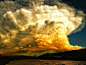 阿坝县出现超美“爆炸云”