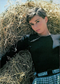 Audrey Hepburn, 1954 La Vigna, Italy