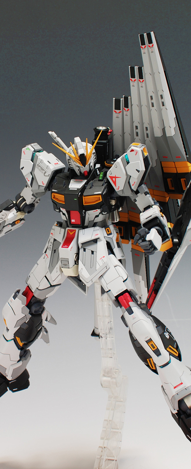 《MG RX-93 υ高达 Ver.Ka...