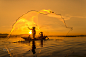 泰国邦普拉湖渔民
Fisherman of Bangpra Lake in action when fishing, Thailand. by By Love on 500px