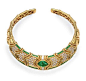  AN EMERALD, DIAMOND AND GOLD CHOKER NECKLACE Designed as a polished gold tapered band with gold chevron detail, set to the front with circular-cut diamond and calibré-cut emerald panels, centering upon a bezel-set marquise-cut emerald, with baguette-cut 