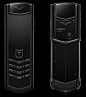 VERTU SIGNATURE
终极黑
¥164,000.00

抛光黑色 DLC（类钻碳涂层）不锈钢
抛光黑色陶瓷听枕、背枕和背板
只在亮起时可见的隐形字符
钻石切割蓝宝石按键
附送同系列黑色皮革手机套