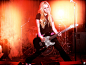 Avril Lavigne blondes concert guitars microphones wallpaper (#2535998) / Wallbase.cc