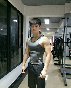 爱神muscleman采集到肌肉型男