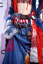 Marc Jacobs Spring 2016 Ready-to-Wear Fashion Show Details