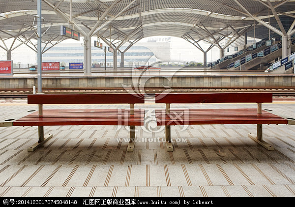 长沙高铁站台