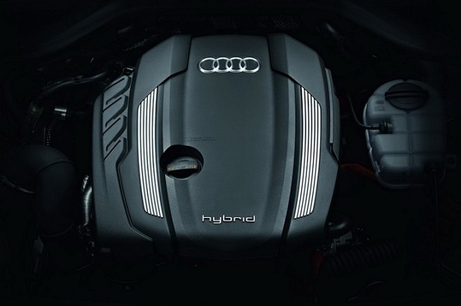 2013-Audi-A8-Hybrid-...