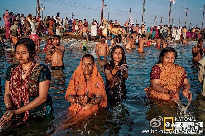 全球规模最大宗教节日大壶节（印度）