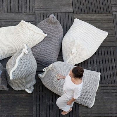 NEST knitted bean ba...