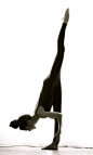 Yoga - standing splits: 