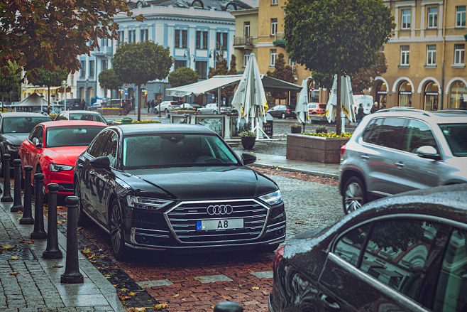 Audi A8 2018 Photosh...