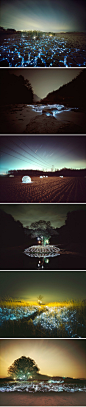 摄影师Lee Eunyeol为其光夜系列主题照片制作了一系列灯光装置。这些作品仿佛是倒置的夜晚明亮星空，被安置在玻璃容器内，放在各种各样的地景之上，有干旱土壤，稻田，河床，山林等等。