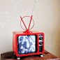 电视机道具 摄影道具 复古老式电视机红色 店铺陈列摆件 橱窗摆设-礼物街