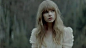 【MV】Safe And Sound-Taylor Swift The Civil Wars
安然无恙）作为电影《The Hunger Games》（饥饿游戏）的原声带
在吉他的伴奏下，她的歌声更显空灵
电影《The Hunger Games》也还是值得一看的