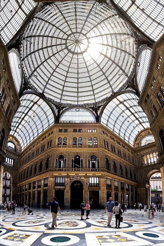 Galleria Umberto I, ...