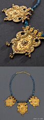 1900年代初黄金垂饰、蓝宝石项链