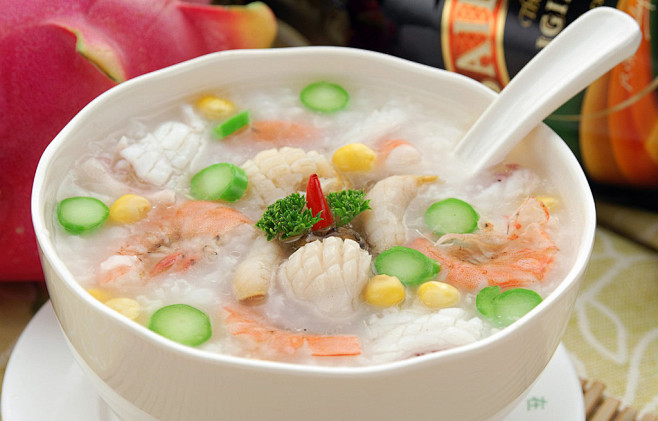 鲍鱼海鲜粥。好想吃啊好想吃。
