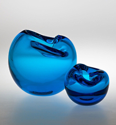 璞美-春春采集到Conceptual Glass 彩玻系列