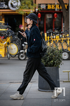 小鸡与斑马采集到look：花花公子