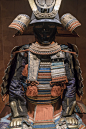 一套很清晰的日本盔甲细节图。 ​​​​