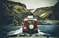那时我们有梦，关于文学，关于爱情，关于穿越世界的旅行，关于奋斗，关于价值观，关于生命的意义...如今我们深夜饮酒，杯子碰到一起，都是梦破碎的声音。 ——《波兰来客》北岛 ​​​​


General 1920x1247 car vehicle landscape Land Rover Iceland water mountains