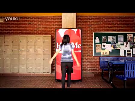 最不可思议的可口可乐贩卖机，拥抱可乐机，...