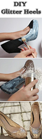 给高跟鞋增添Bling-Bling的华丽外衣
DIY Glitter Heels
via @庄小蝶
精选 @花瓣手工